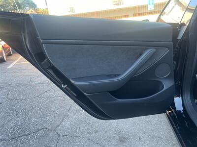 2023 Tesla Model 3   - Photo 29 - North Hollywood, CA 91601