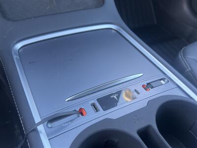 2023 Tesla Model 3   - Photo 48 - North Hollywood, CA 91601