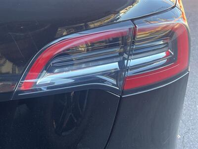 2023 Tesla Model 3   - Photo 10 - North Hollywood, CA 91601