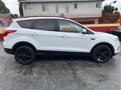 2019 Ford Escape SEL   - Photo 6 - North Hollywood, CA 91601