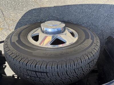 2002 Ford F-350 Lariat - Photo 19 - North Hollywood, CA 91601