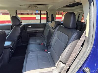 2013 Ford Flex Limited - Photo 16 - North Hollywood, CA 91601