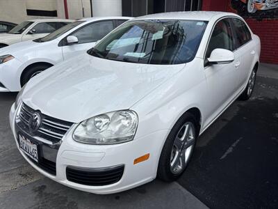 2010 Volkswagen Jetta TDI   - Photo 2 - North Hollywood, CA 91601