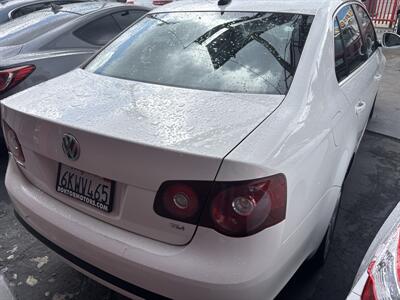 2010 Volkswagen Jetta TDI   - Photo 8 - North Hollywood, CA 91601