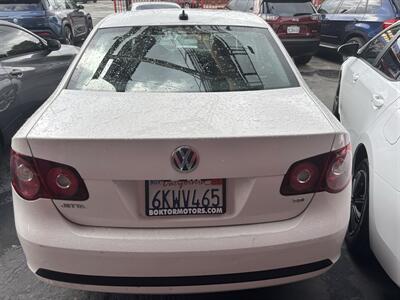 2010 Volkswagen Jetta TDI   - Photo 6 - North Hollywood, CA 91601