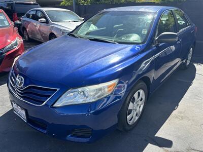 2011 Toyota Camry LE   - Photo 2 - North Hollywood, CA 91601