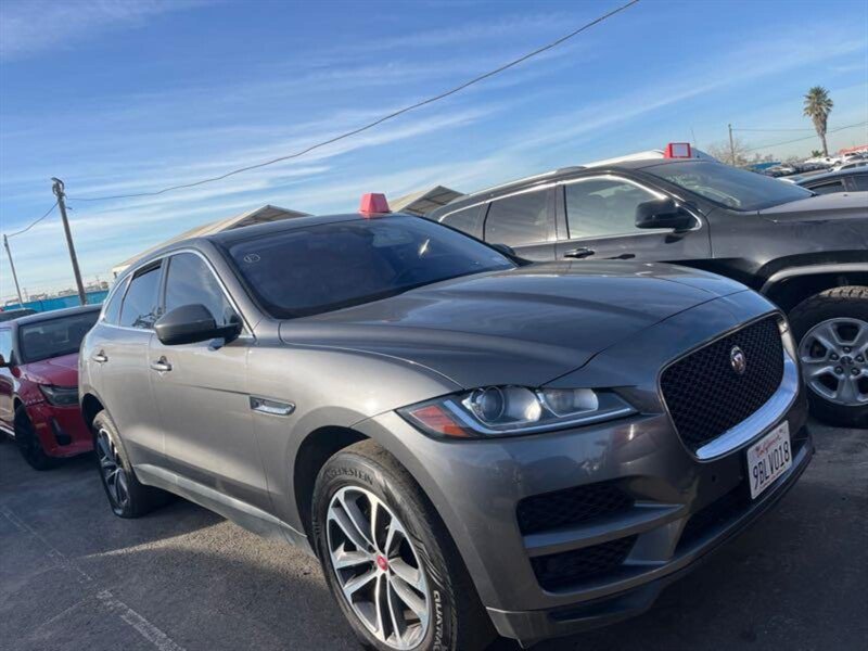 2019 Jaguar F-PACE 25t Premium   - Photo 1 - North Hollywood, CA 91601