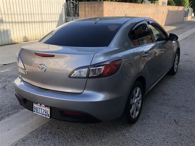 2010 Mazda Mazda3 i Sport   - Photo 10 - North Hollywood, CA 91601