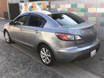 2010 Mazda Mazda3 i Sport   - Photo 8 - North Hollywood, CA 91601