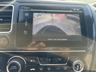 2015 Honda Civic Hybrid w/Navi - Photo 15 - North Hollywood, CA 91601
