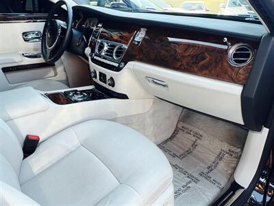2012 Rolls-Royce Ghost   - Photo 72 - North Hollywood, CA 91601