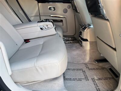 2012 Rolls-Royce Ghost   - Photo 41 - North Hollywood, CA 91601