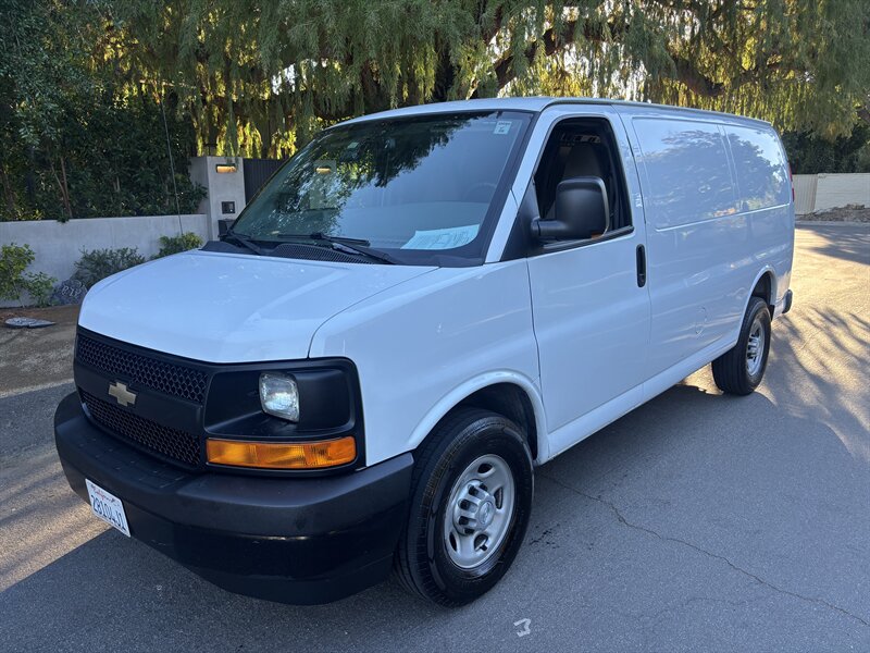 2017 Chevrolet Express 2500  