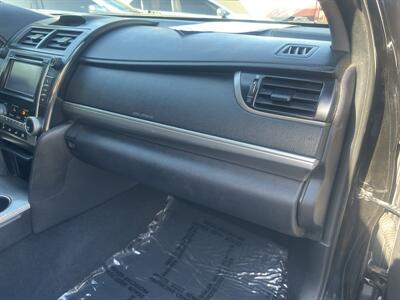 2012 Toyota Camry SE   - Photo 36 - North Hollywood, CA 91601