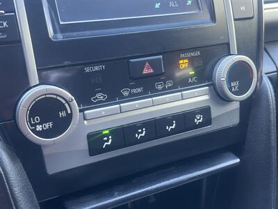 2012 Toyota Camry SE   - Photo 15 - North Hollywood, CA 91601
