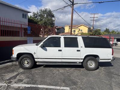 1996 GMC Suburban C2500 - Photo 7 - North Hollywood, CA 91601