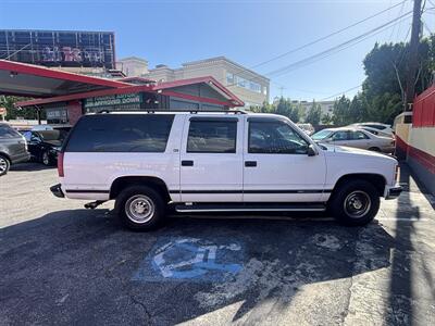 1996 GMC Suburban C2500 - Photo 3 - North Hollywood, CA 91601