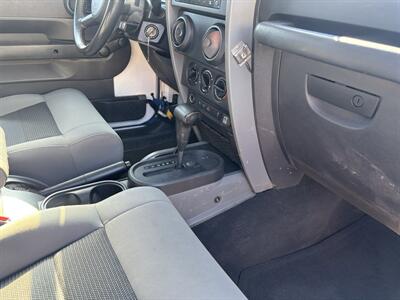 2010 Jeep Wrangler Rubicon - Photo 26 - North Hollywood, CA 91601