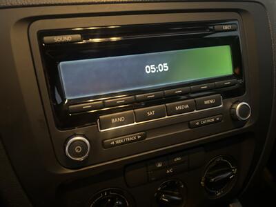 2014 Volkswagen Jetta SE PZEV - Photo 24 - North Hollywood, CA 91601