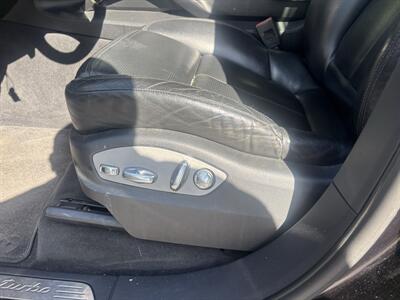 2011 Porsche Cayenne Turbo   - Photo 14 - North Hollywood, CA 91601
