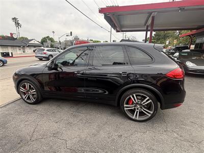 2011 Porsche Cayenne Turbo   - Photo 4 - North Hollywood, CA 91601