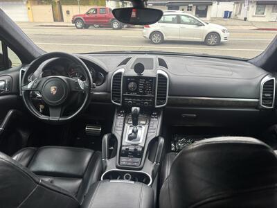 2011 Porsche Cayenne Turbo   - Photo 14 - North Hollywood, CA 91601