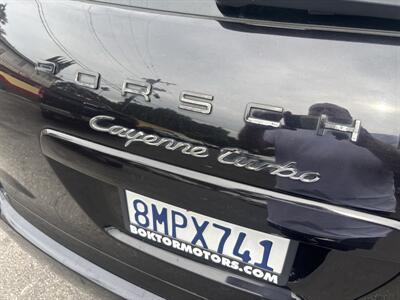 2011 Porsche Cayenne Turbo   - Photo 5 - North Hollywood, CA 91601