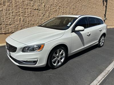 2016 Volvo V60 T5 Drive-E Premier   - Photo 1 - North Hollywood, CA 91601