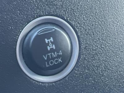 2011 Honda Pilot EX-L w/Navi - Photo 14 - North Hollywood, CA 91601