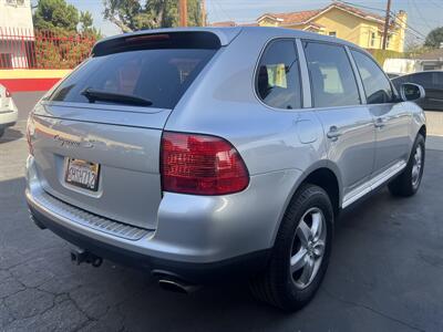 2004 Porsche Cayenne S   - Photo 4 - North Hollywood, CA 91601