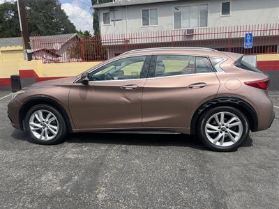 2017 INFINITI QX30 Premium   - Photo 6 - North Hollywood, CA 91601
