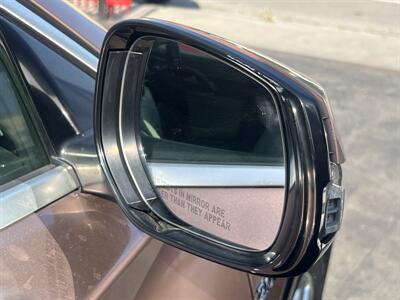 2017 INFINITI QX30 Premium   - Photo 67 - North Hollywood, CA 91601