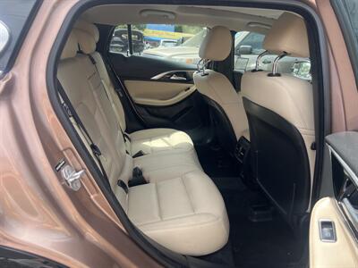 2017 INFINITI QX30 Premium   - Photo 15 - North Hollywood, CA 91601