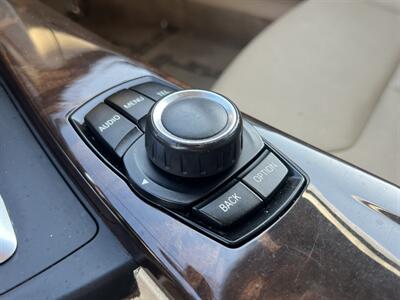 2014 BMW 320i   - Photo 44 - North Hollywood, CA 91601