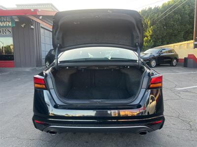 2020 Nissan Altima 2.5 SR   - Photo 6 - North Hollywood, CA 91601