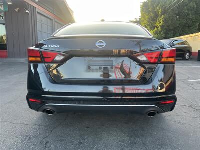 2020 Nissan Altima 2.5 SR   - Photo 5 - North Hollywood, CA 91601