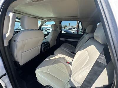 2018 Ford Expedition MAX Platinum - Photo 5 - North Hollywood, CA 91601