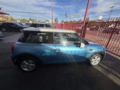 2015 MINI Cooper 3-door - Photo 6 - North Hollywood, CA 91601
