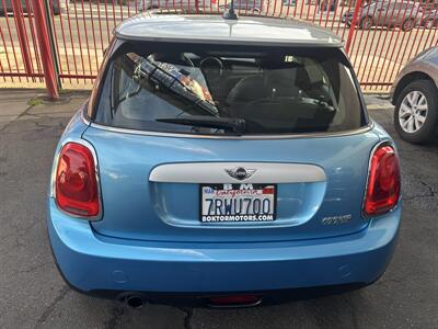 2015 MINI Cooper 3-door - Photo 2 - North Hollywood, CA 91601