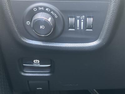 2021 Jeep Grand Cherokee L Limited - Photo 51 - North Hollywood, CA 91601