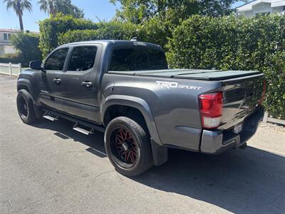 2016 Toyota Tacoma TRD Off-Road - Photo 5 - North Hollywood, CA 91601