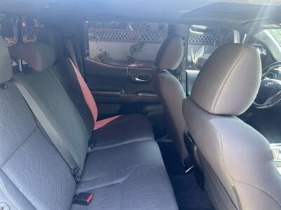 2016 Toyota Tacoma TRD Off-Road - Photo 10 - North Hollywood, CA 91601
