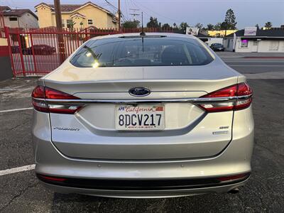 2018 Ford Fusion SE   - Photo 8 - North Hollywood, CA 91601