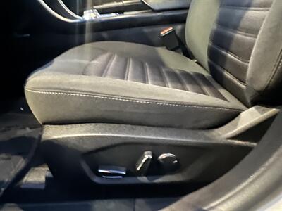 2018 Ford Fusion SE   - Photo 11 - North Hollywood, CA 91601