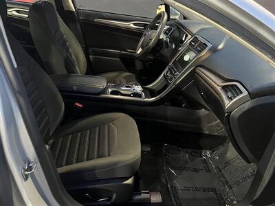 2018 Ford Fusion SE   - Photo 23 - North Hollywood, CA 91601