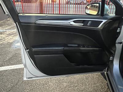 2018 Ford Fusion SE   - Photo 14 - North Hollywood, CA 91601