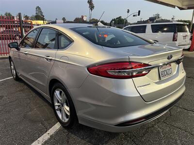 2018 Ford Fusion SE   - Photo 4 - North Hollywood, CA 91601