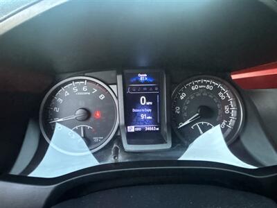 2017 Toyota Tacoma TRD   - Photo 22 - North Hollywood, CA 91601