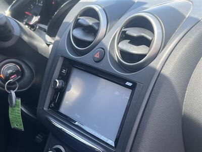 2012 Nissan Rogue S   - Photo 20 - North Hollywood, CA 91601