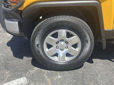 2010 Toyota FJ Cruiser - Photo 20 - North Hollywood, CA 91601